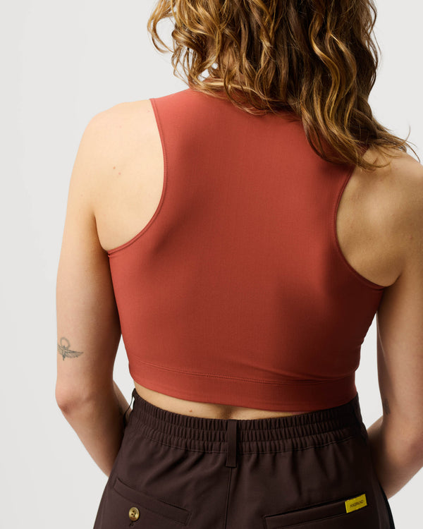 Performance Base Top 01 - Longline Sports Bra to Conquer Any Terrain