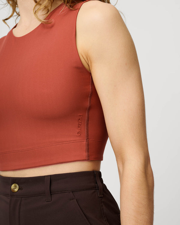 Performance Base Top 01 - Longline Sports Bra to Conquer Any Terrain